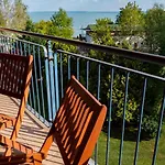 In - Balaton 37076