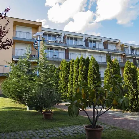 Apartment In - Balaton 37076 *